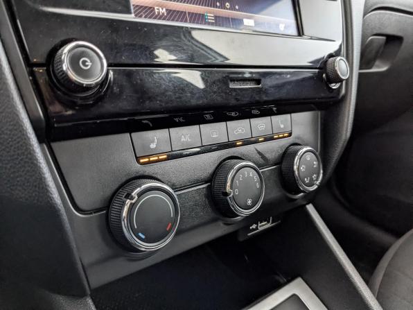 Skoda Octavia III (A7) Рестайлинг с пробегом 2019 года, цена 1 215 000 рублей, 170784 км, лифтбек, Автокод Объявления