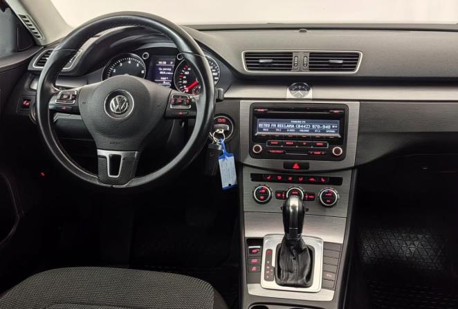 Volkswagen Passat B7 с пробегом 2012 года, цена 1 050 000 рублей, 153895 км, седан, Автокод Объявления