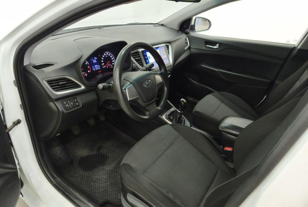 Hyundai Solaris II Екатеринбург  - изображение 11