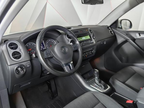 Volkswagen Tiguan I Рестайлинг с пробегом 2015 года, цена 1 579 000 рублей, 84087 км, внедорожник, Автокод Объявления
