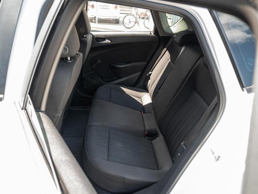 Opel Astra J Краснодар  - изображение 9