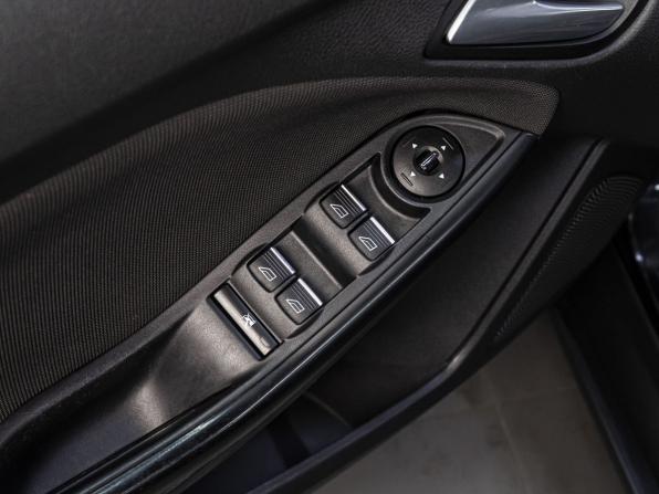 Ford Focus III с пробегом 2012 года, цена 700 000 рублей, 180816 км, седан, Автокод Объявления