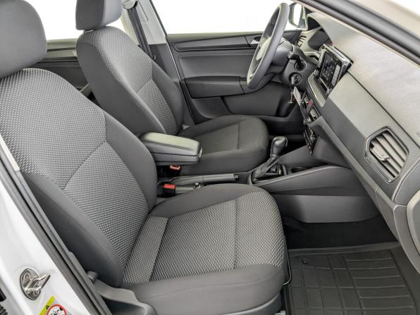 Volkswagen Polo VI с пробегом 2022 года, цена 1 715 000 рублей, 71527 км, лифтбек, Автокод Объявления