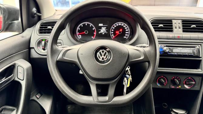 Volkswagen Polo V Рестайлинг с пробегом 2015 года, цена 660 000 рублей, 100374 км, седан, Автокод Объявления