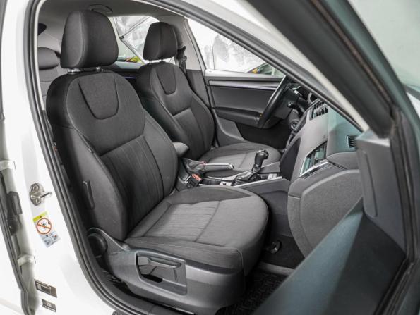 Skoda Octavia III (A7) Рестайлинг с пробегом 2018 года, цена 1 849 000 рублей, 205696 км, лифтбек, Автокод Объявления