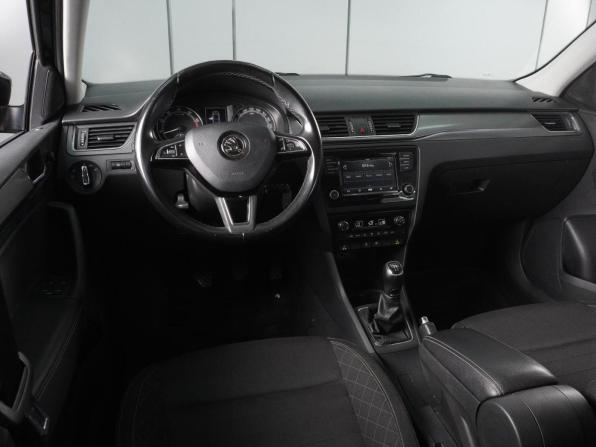 Skoda Rapid I Рестайлинг с пробегом 2018 года, цена 1 315 000 рублей, 182530 км, лифтбек, Автокод Объявления