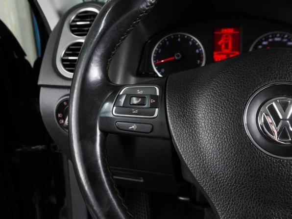 Volkswagen Tiguan I с пробегом 2009 года, цена 1 060 000 рублей, 236203 км, внедорожник, Автокод Объявления