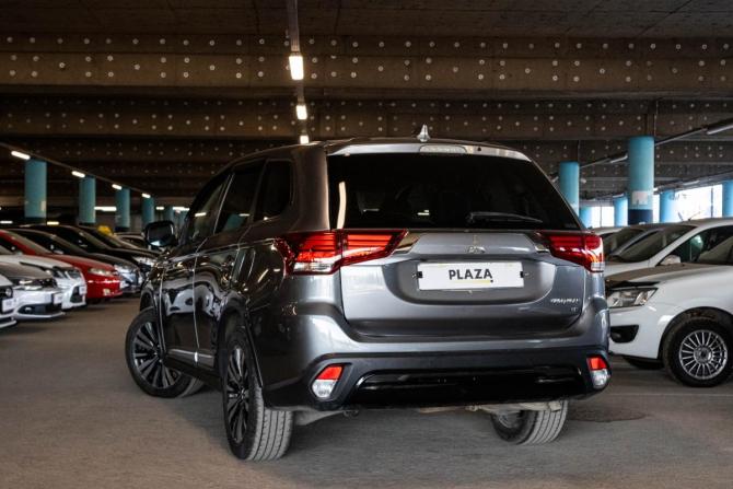 Mitsubishi Outlander III Рестайлинг 3 с пробегом 2019 года, цена 2 249 000 рублей, 83651 км, внедорожник, Автокод Объявления