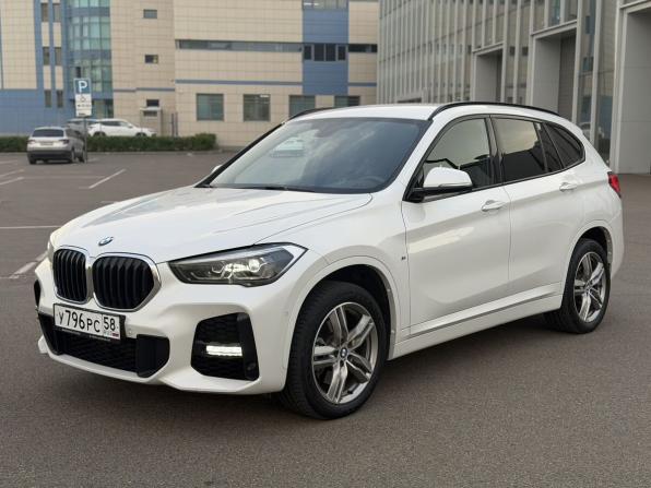 BMW X1 II (F48) Рестайлинг с пробегом 2019 года, цена 3 650 000 рублей, 46941 км, внедорожник, Автокод Объявления