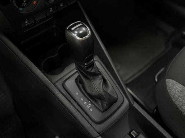 Skoda Rapid II с пробегом 2020 года, цена 1 900 000 рублей, 12807 км, лифтбек, Автокод Объявления