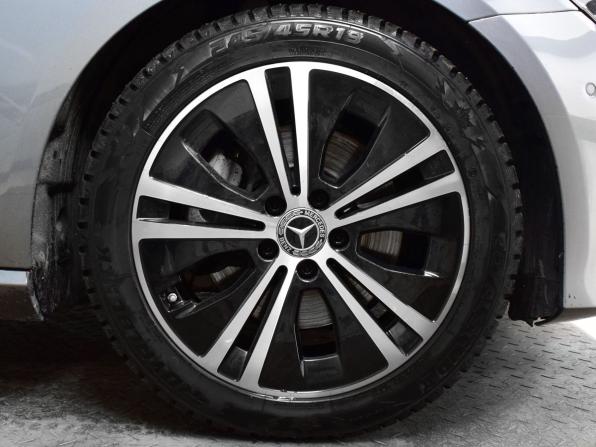 Mercedes-Benz E-Класс V (W213 S213 C238) Рестайлинг с пробегом 2021 года, цена 4 185 997 рублей, 104529 км, седан, Автокод Объявления