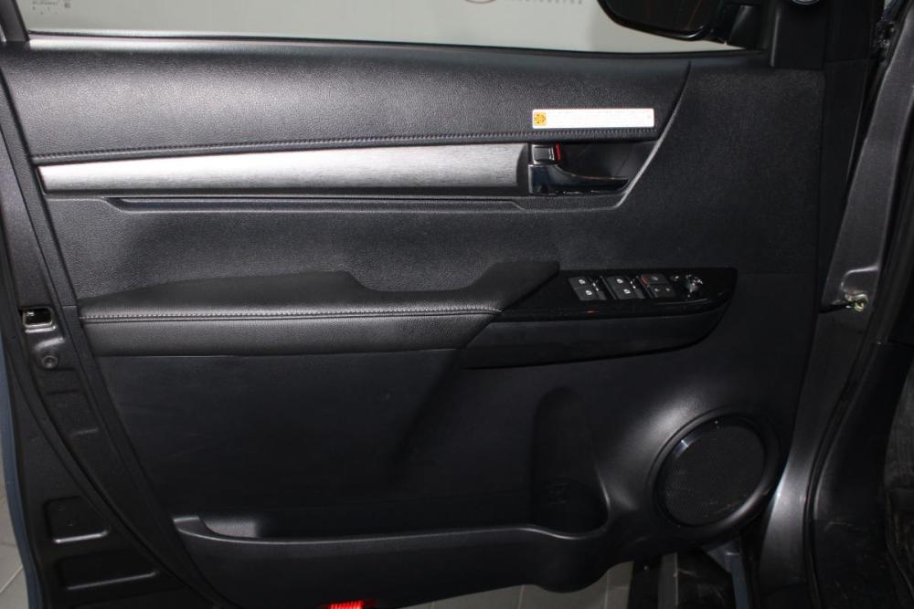Toyota Hilux VIII Рестайлинг 2 Владивосток  - изображение 20