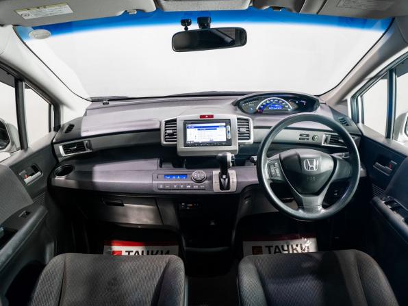Honda Freed I Рестайлинг 2 с пробегом 2014 года, цена 1 050 000 рублей, 112000 км, компактвэн, Автокод Объявления