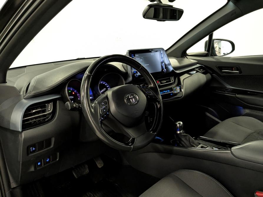 Toyota C-HR I Рестайлинг Москва  - изображение 12