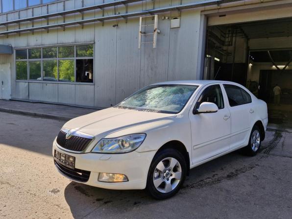 Skoda Octavia II (A5) Рестайлинг с пробегом 2009 года, цена 639 000 рублей, 213868 км, лифтбек, Автокод Объявления