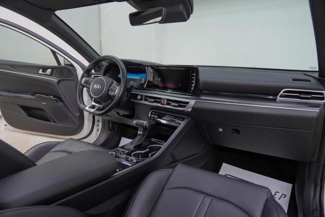 Kia K5 III с пробегом 2020 года, цена 1 539 000 рублей, 61766 км, седан, Автокод Объявления