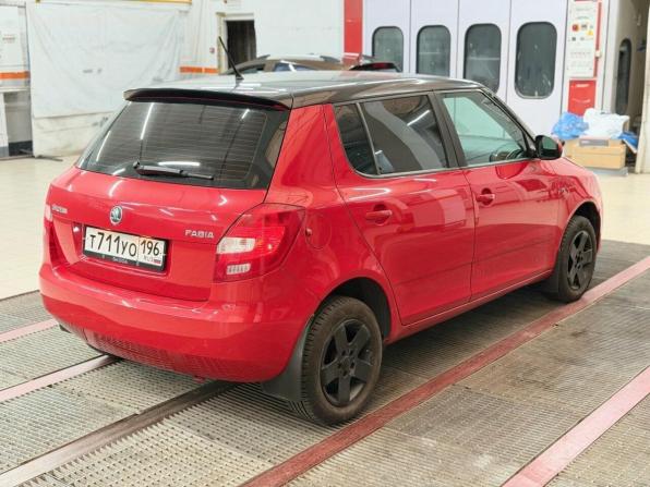 Skoda Fabia II Рестайлинг с пробегом 2013 года, цена 860 000 рублей, 127281 км, хэтчбек, Автокод Объявления