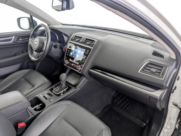 Subaru Legacy VI Рестайлинг с пробегом 2019 года, цена 2 850 000 рублей, 66280 км, седан, Автокод Объявления