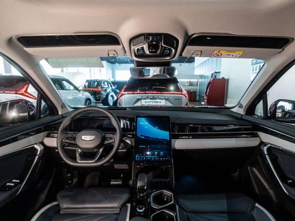 Geely Atlas II с пробегом 2026 года, цена 4 019 900 рублей, 1 км, внедорожник, Автокод Объявления