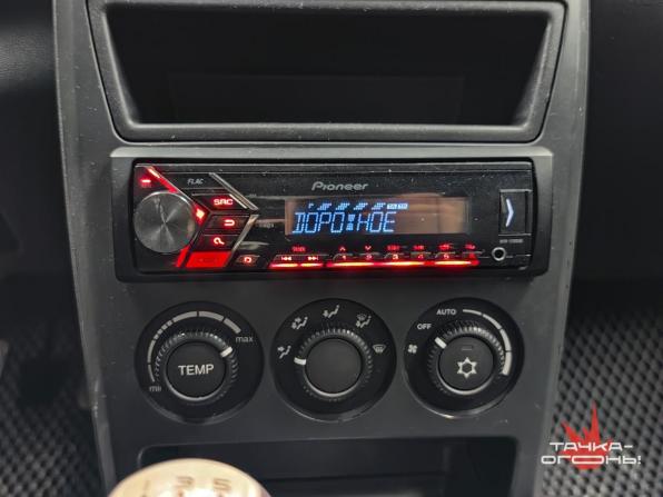 Lada (ВАЗ) Priora I Рестайлинг с пробегом 2015 года, цена 418 000 рублей, 176000 км, хэтчбек, Автокод Объявления