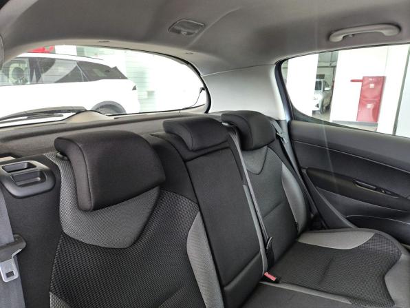 Peugeot 308 I Рестайлинг с пробегом 2012 года, цена 699 000 рублей, 68517 км, хэтчбек, Автокод Объявления