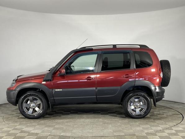 Chevrolet Niva I Рестайлинг с пробегом 2017 года, цена 730 000 рублей, 180956 км, внедорожник, Автокод Объявления