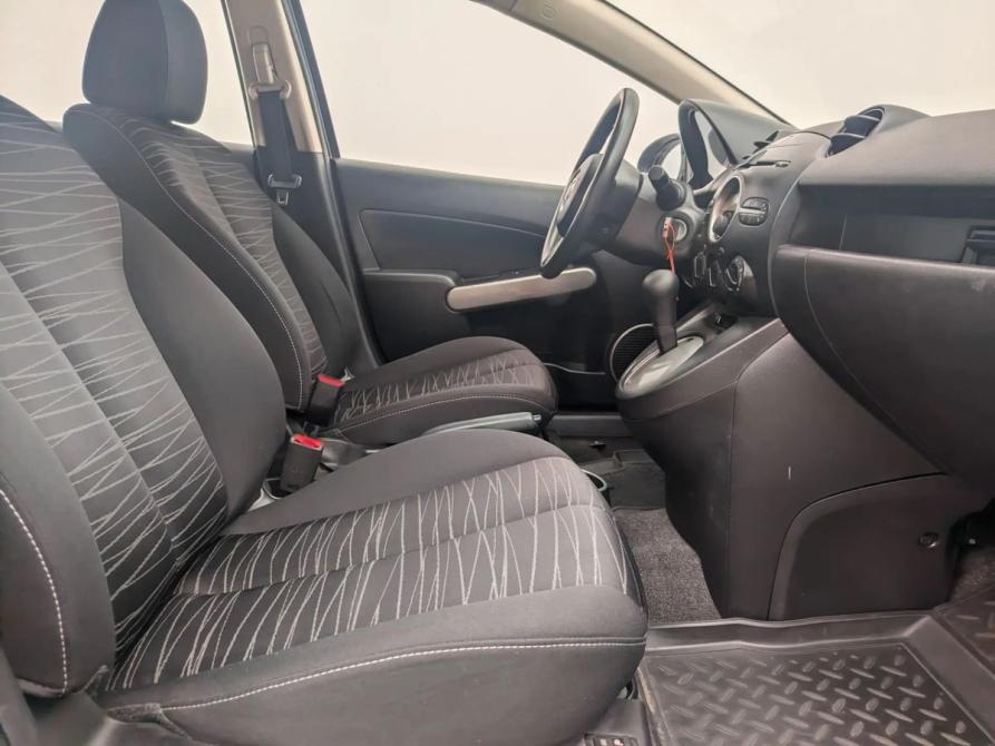 Mazda 2 II (DE) Москва  - изображение 10