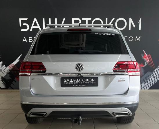 Volkswagen Teramont I с пробегом 2018 года, цена 2 915 000 рублей, 195166 км, внедорожник, Автокод Объявления