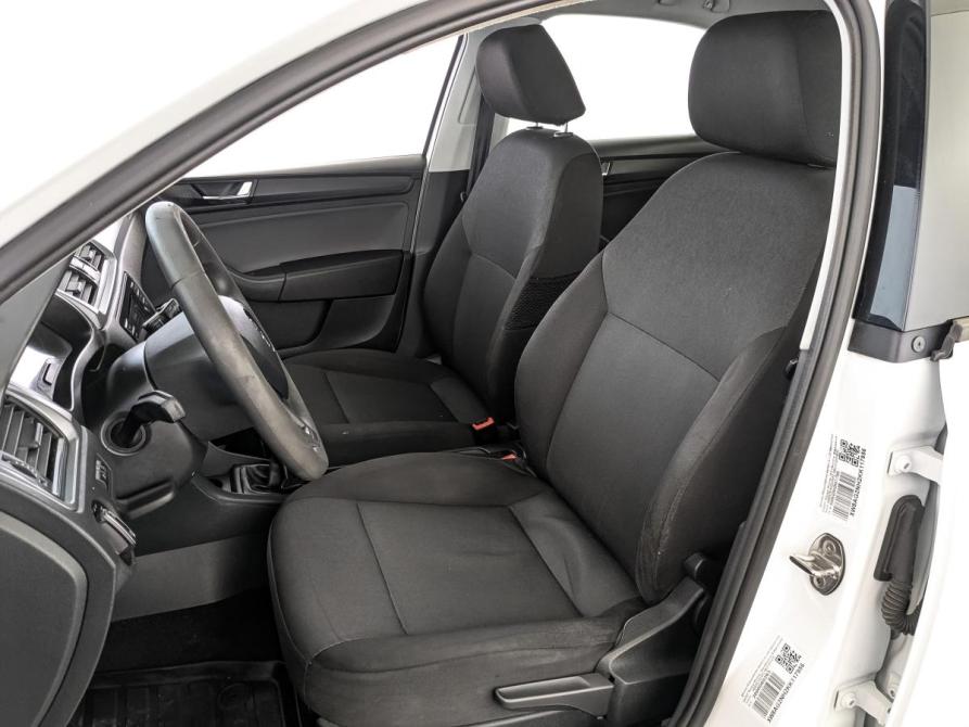 Skoda Rapid I Рестайлинг Москва  - изображение 20