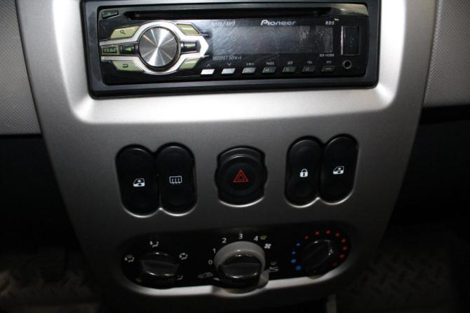 Renault Logan I Рестайлинг с пробегом 2012 года, цена 479 000 рублей, 254133 км, седан, Автокод Объявления