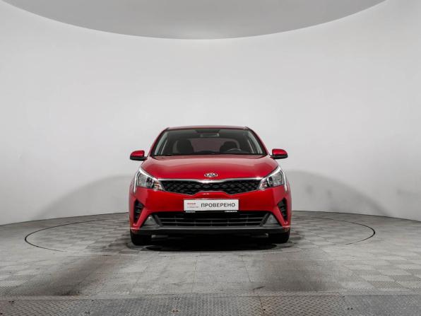 Kia Rio IV Рестайлинг с пробегом 2021 года, цена 1 468 790 рублей, 125074 км, седан, Автокод Объявления