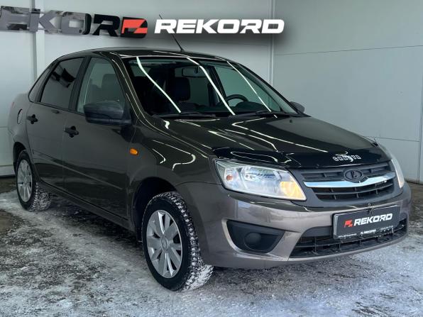 Lada (ВАЗ) Granta I с пробегом 2017 года, цена 499 000 рублей, 102796 км, седан, Автокод Объявления