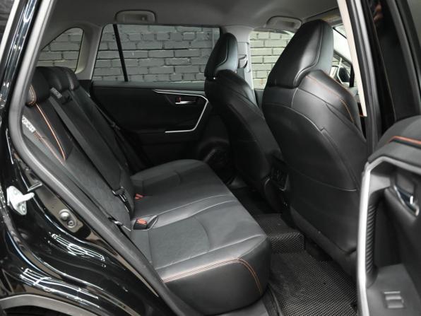 Toyota RAV4 V (XA50) с пробегом 2021 года, цена 3 100 000 рублей, 105313 км, внедорожник, Автокод Объявления
