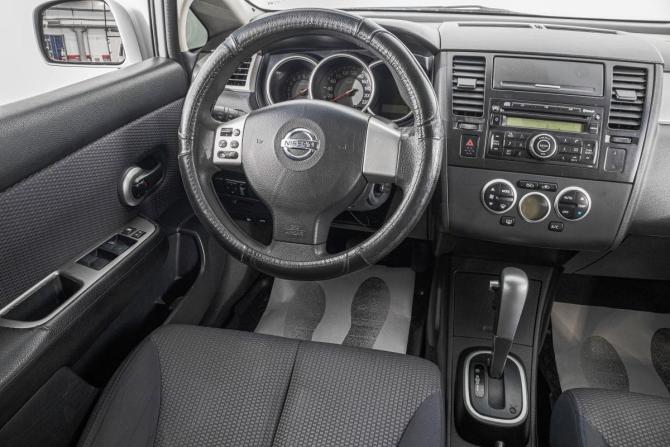 Nissan Tiida I с пробегом 2008 года, цена 749 000 рублей, 260000 км, хэтчбек, Автокод Объявления