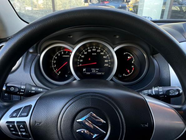 Suzuki Grand Vitara II Рестайлинг с пробегом 2011 года, цена 1 250 000 рублей, 143293 км, внедорожник, Автокод Объявления