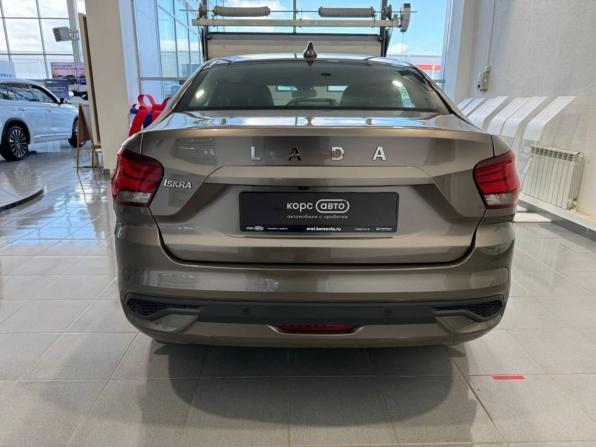 Lada (ВАЗ) Iskra с пробегом 2025 года, цена 1 550 000 рублей, 15379 км, седан, Автокод Объявления