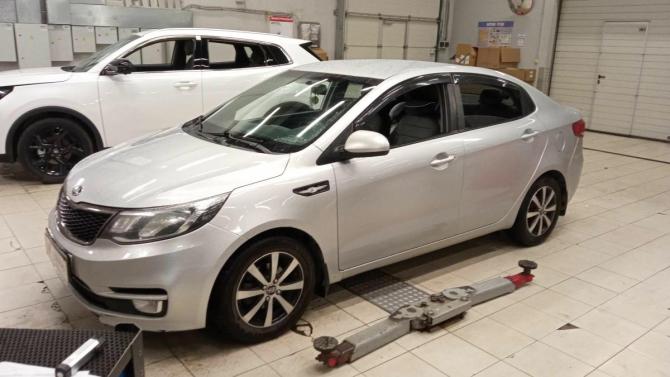 Kia Rio III Рестайлинг с пробегом 2016 года, цена 925 000 рублей, 183712 км, седан, Автокод Объявления