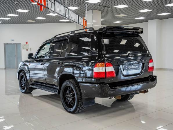 Toyota Land Cruiser 100 Series с пробегом 2002 года, цена 1 049 000 рублей, 667931 км, внедорожник, Автокод Объявления