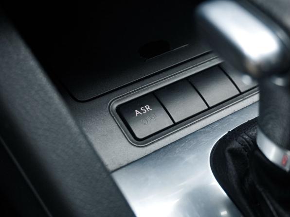Volkswagen Jetta V с пробегом 2006 года, цена 549 000 рублей, 202000 км, седан, Автокод Объявления