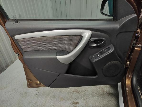 Renault Duster I с пробегом 2013 года, цена 990 000 рублей, 98000 км, внедорожник, Автокод Объявления