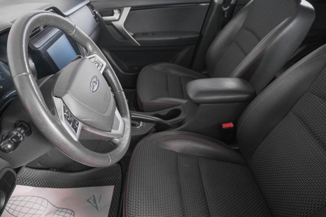 Chery Tiggo 3 I с пробегом 2018 года, цена 1 049 000 рублей, 43000 км, внедорожник, Автокод Объявления