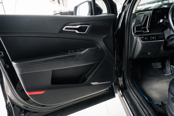 Kia Sportage V с пробегом 2022 года, цена 3 450 000 рублей, 103000 км, внедорожник, Автокод Объявления