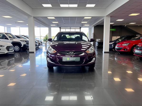 Hyundai Solaris I с пробегом 2012 года, цена 795 000 рублей, 163656 км, седан, Автокод Объявления