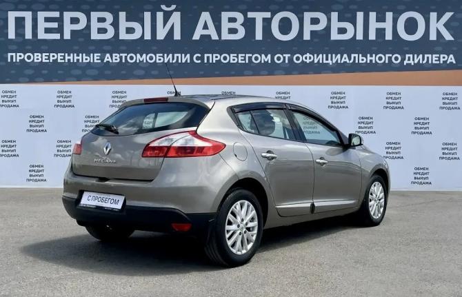 Renault Megane III Рестайлинг с пробегом 2013 года, цена 799 900 рублей, 176819 км, хэтчбек, Автокод Объявления
