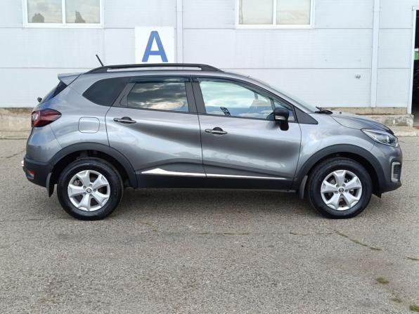 Renault Kaptur I Рестайлинг с пробегом 2021 года, цена 1 690 000 рублей, 52680 км, внедорожник, Автокод Объявления