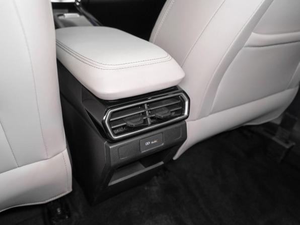 Geely Coolray I с пробегом 2023 года, цена 2 080 000 рублей, 59154 км, внедорожник, Автокод Объявления