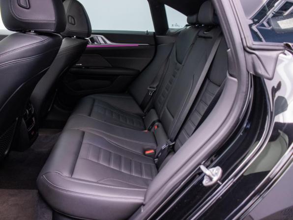 BMW 4 серии G22 G23 G26 с пробегом 2024 года, цена 5 824 000 рублей, 13259 км, лифтбек, Автокод Объявления