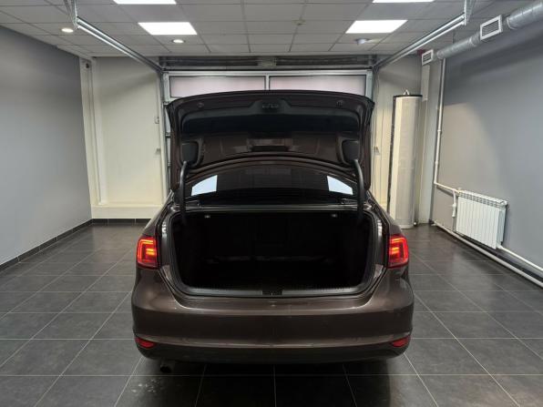 Volkswagen Jetta VI с пробегом 2014 года, цена 1 050 000 рублей, 173874 км, седан, Автокод Объявления
