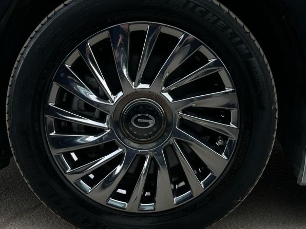 GAC M8 с пробегом 2024 года, цена 3 650 000 рублей, 95874 км, минивэн, Автокод Объявления