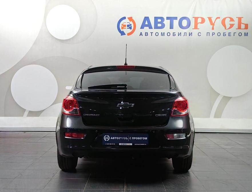 Chevrolet Cruze I Рестайлинг Москва  - изображение 4